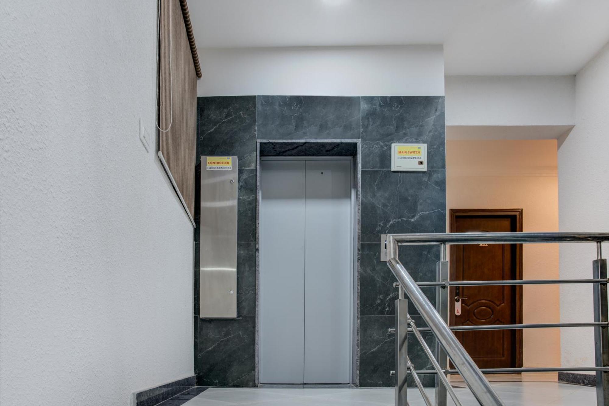 Hotel Sterling Inn Bangalore International Airport Yelahanka Экстерьер фото